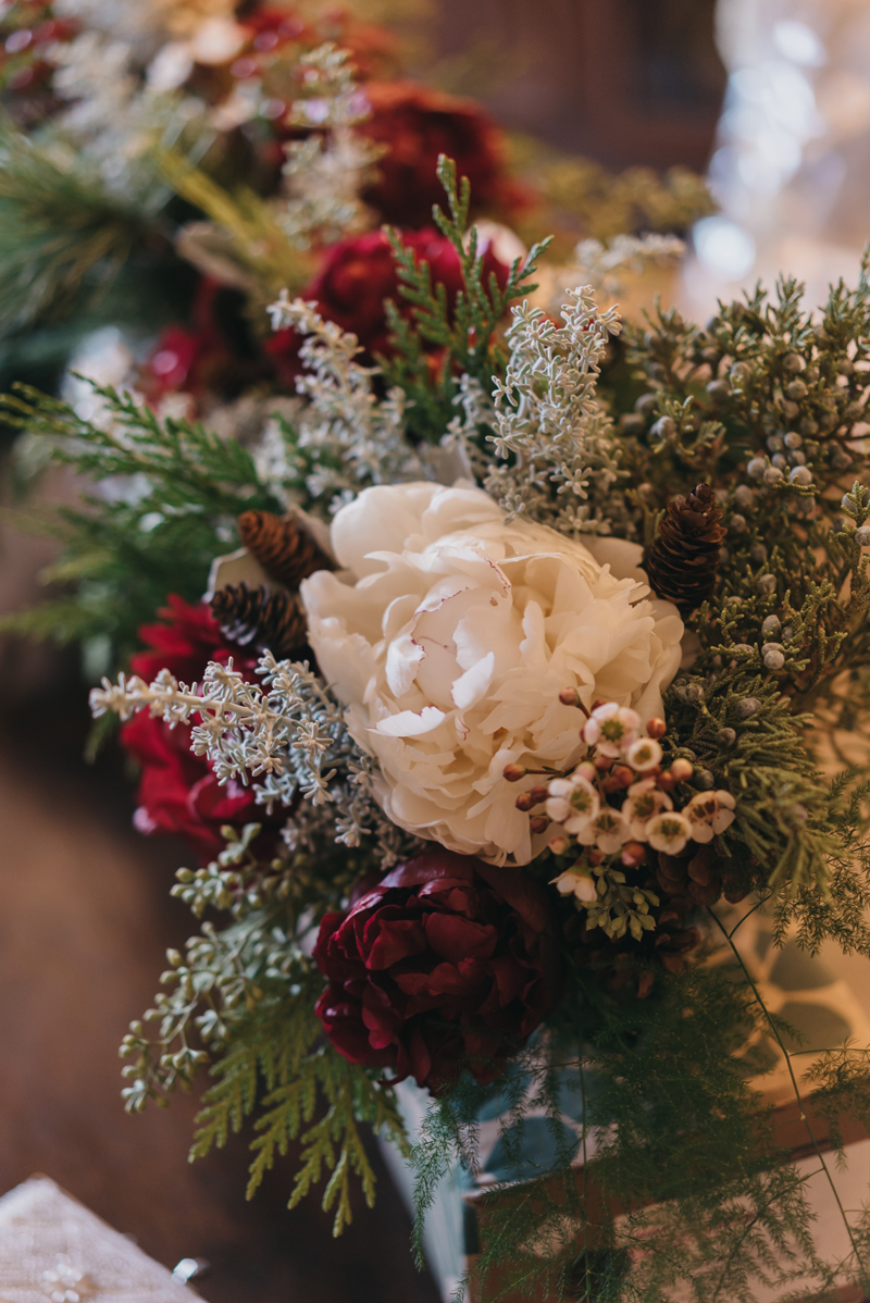 Winter wedding bouquet