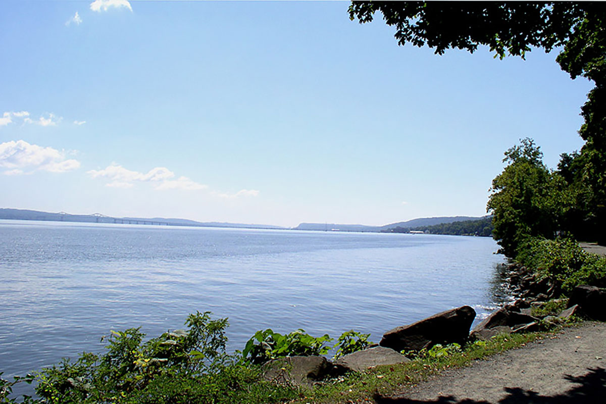 What to Do in Nyack Spend a Day in This Peaceful Waterfront Town