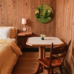 A table in a cozy room