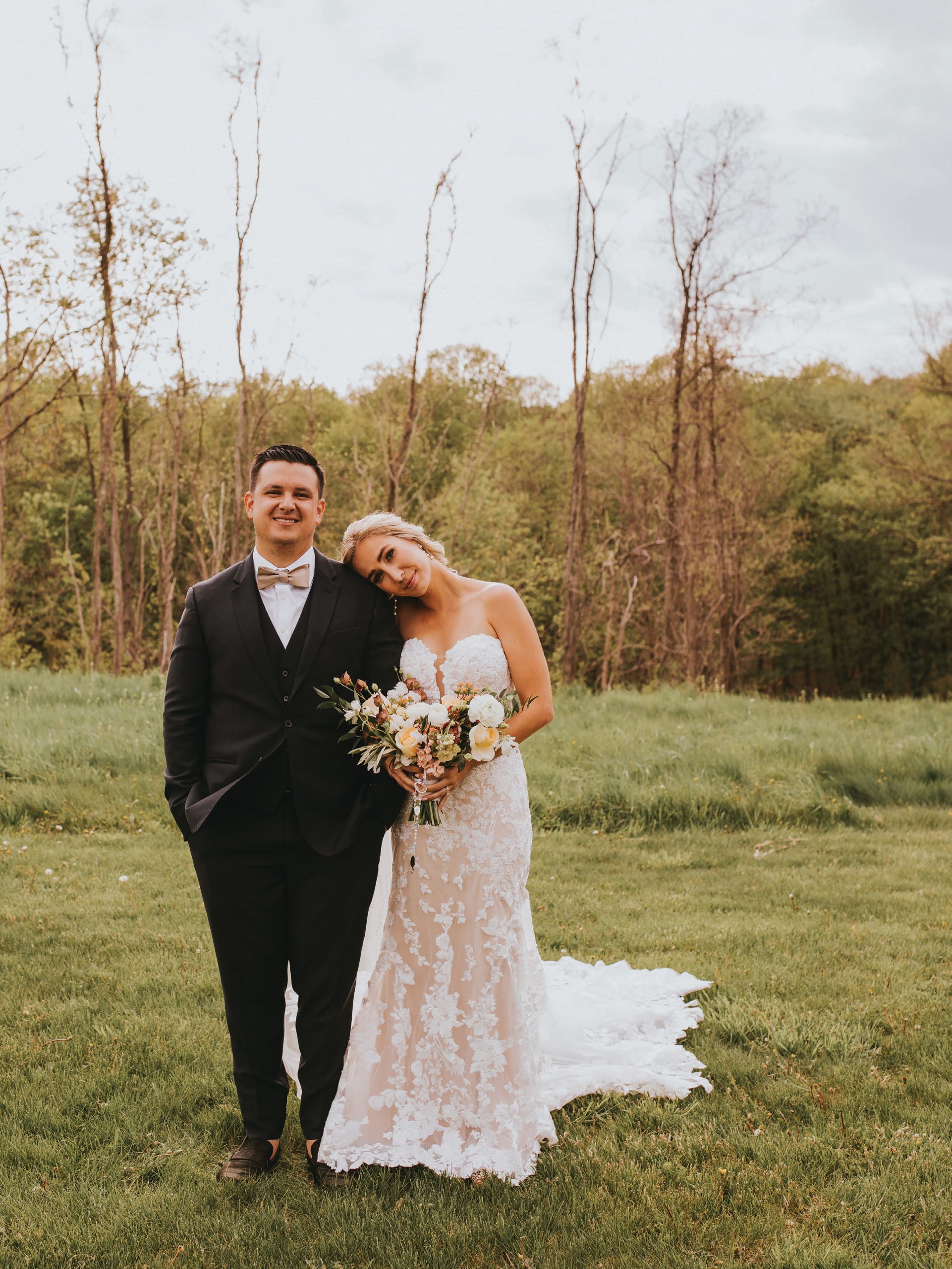Bride and groom Red Maple Vineyard